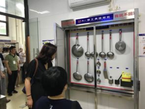 毛巾消毒都有流程圖 嚴格打表執(zhí)行 重慶餐飲行業(yè)協(xié)會推 最強食品安全 4d現(xiàn)場管理體系